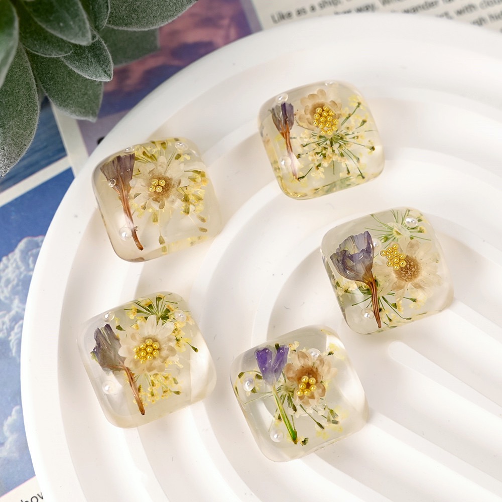 Dried Flower Bulk - ล้างดอกไม้โดมเรซิ่นปุ่ม Cabochon 10pcs Flatback สําหรับอุปกรณ์ตกแต่ง DIY