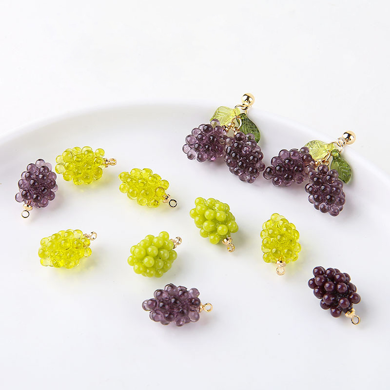 Resin Craft Projects - ชาร์มเรซิ่นรูปองุ่นน่ารัก 6 ชิ้น จี้ผลไม้แบบมีมิติ สำหรับทำต่างหู สร้อยคอ