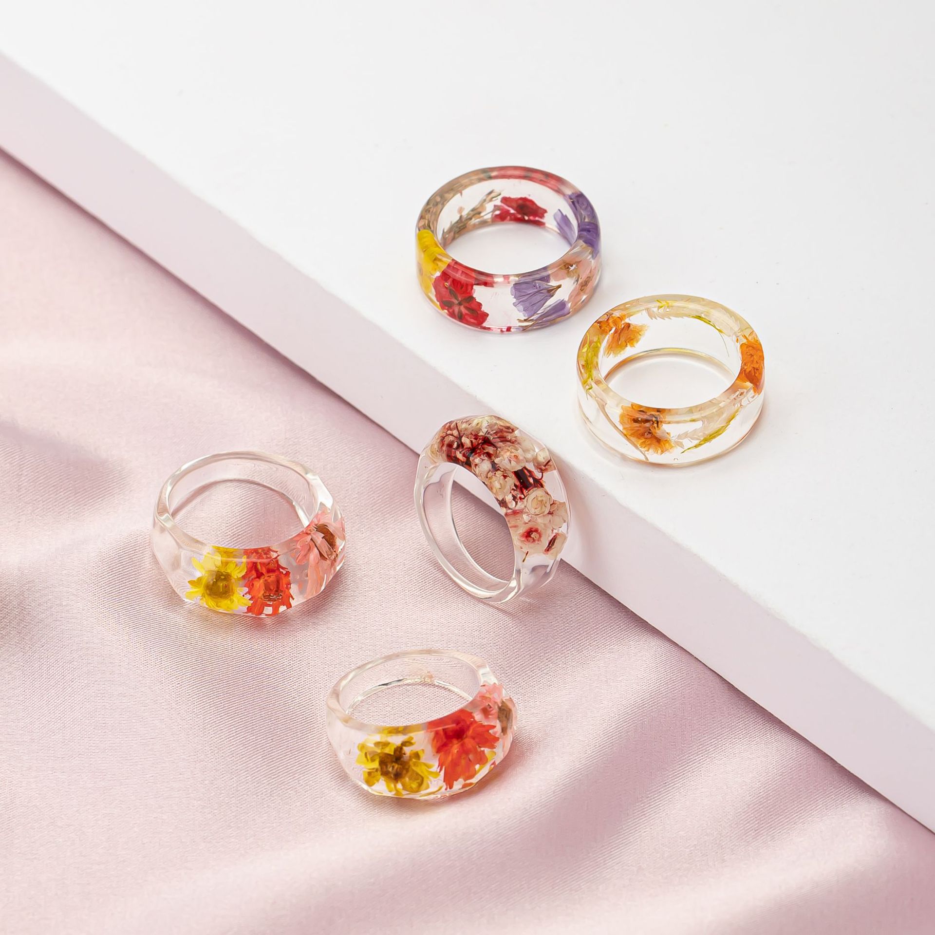 Dried Flower Bulk - แหวนอะคริลิคเรซิ่นลายดอกเดซี่แห้งสไตล์มินิมอลสุดหรู ดีไซน์ย้อนยุค สำหรับผู้หญิง สร้างสรรค์ มีเอกลักษณ์ สดใส